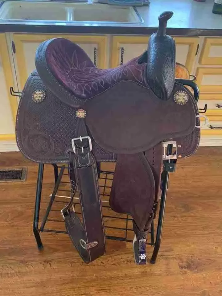 13.5” Martin StingraySaddle