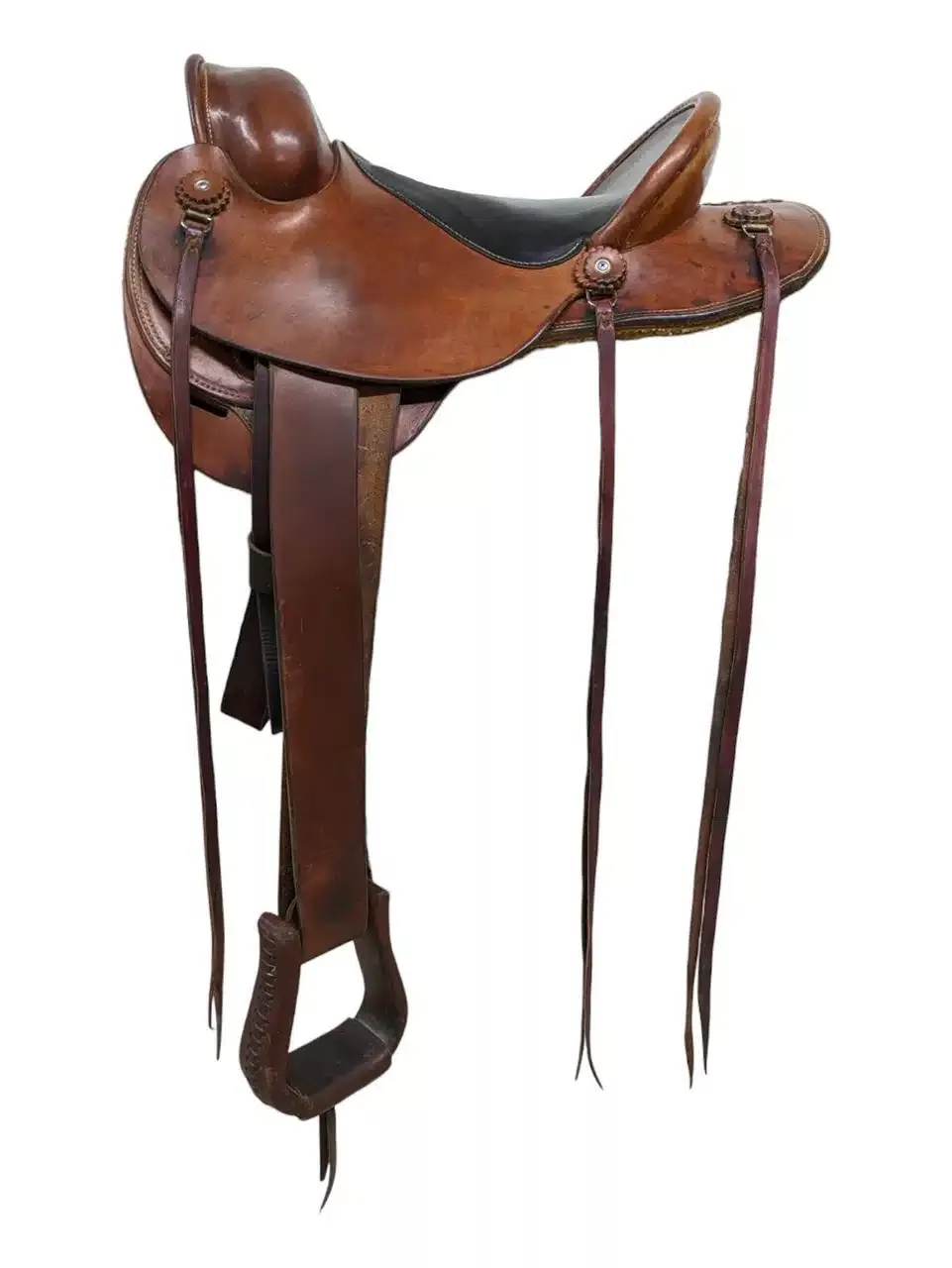 13.75 Inch Used Fallis Endurance Saddle 786-6920