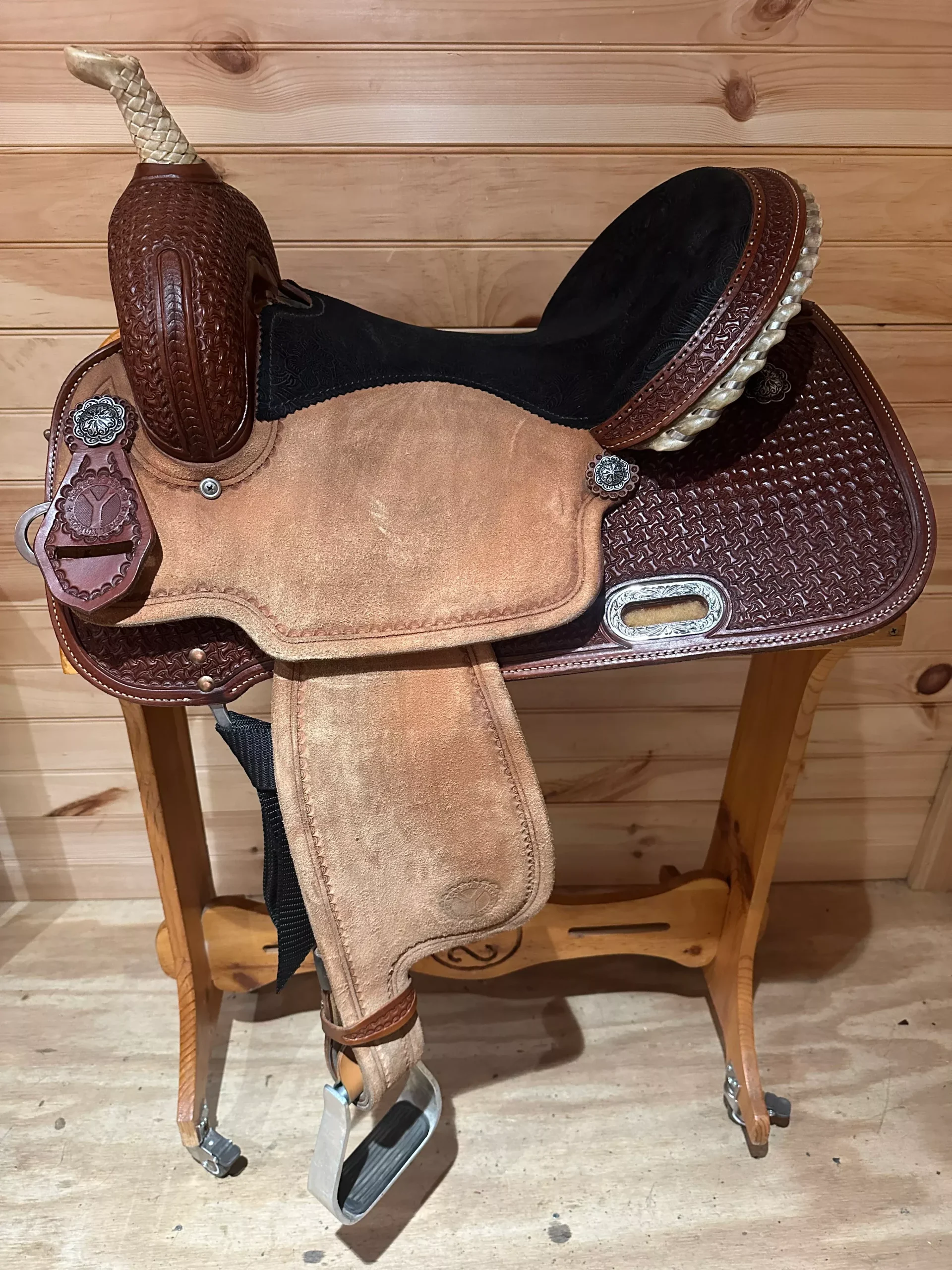 14.5” Circle Y Sabine Barrel Racing Saddle Model 2201