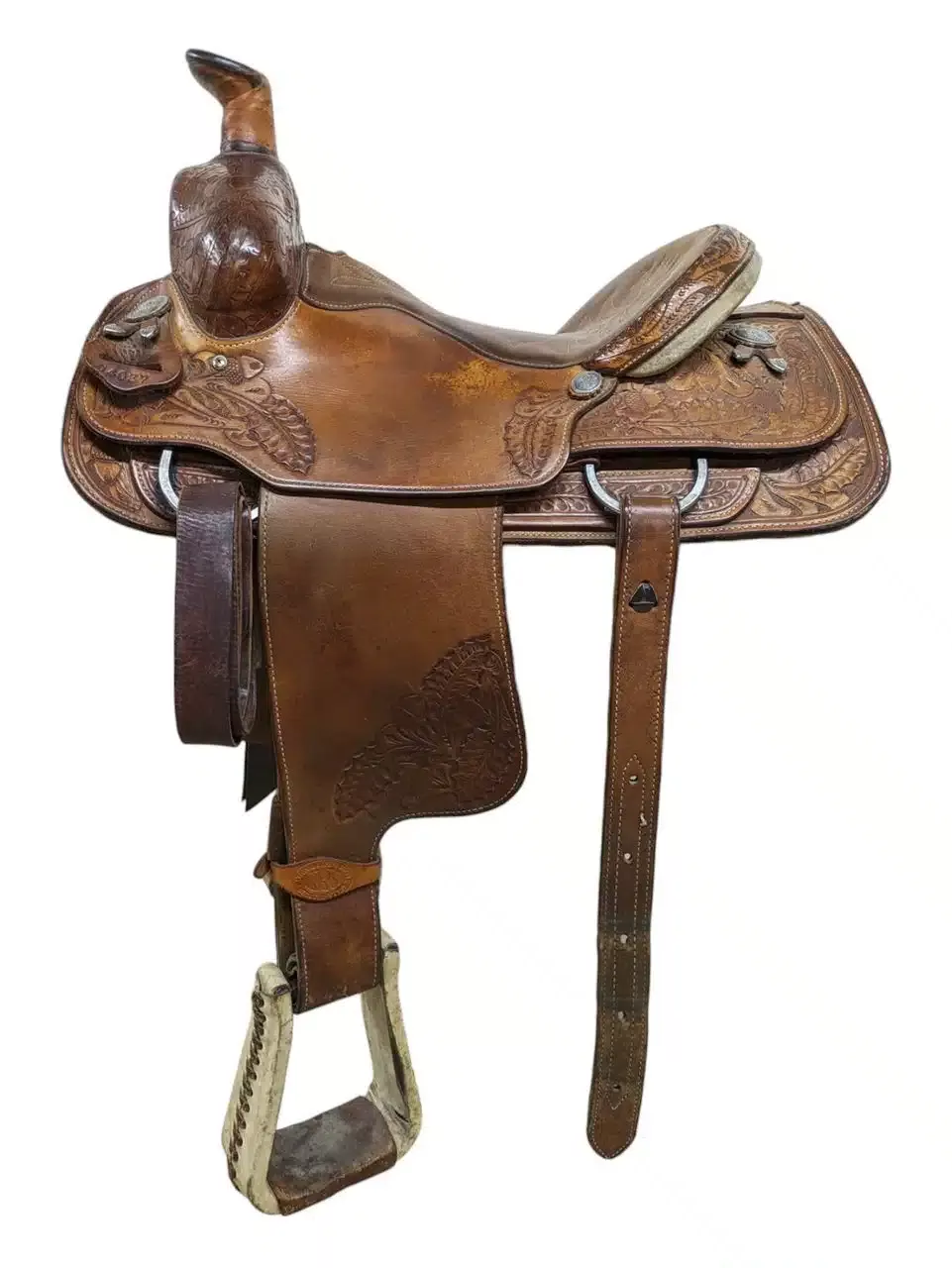 14.5 Inch Used Courts Western Roping Saddle 802-7037