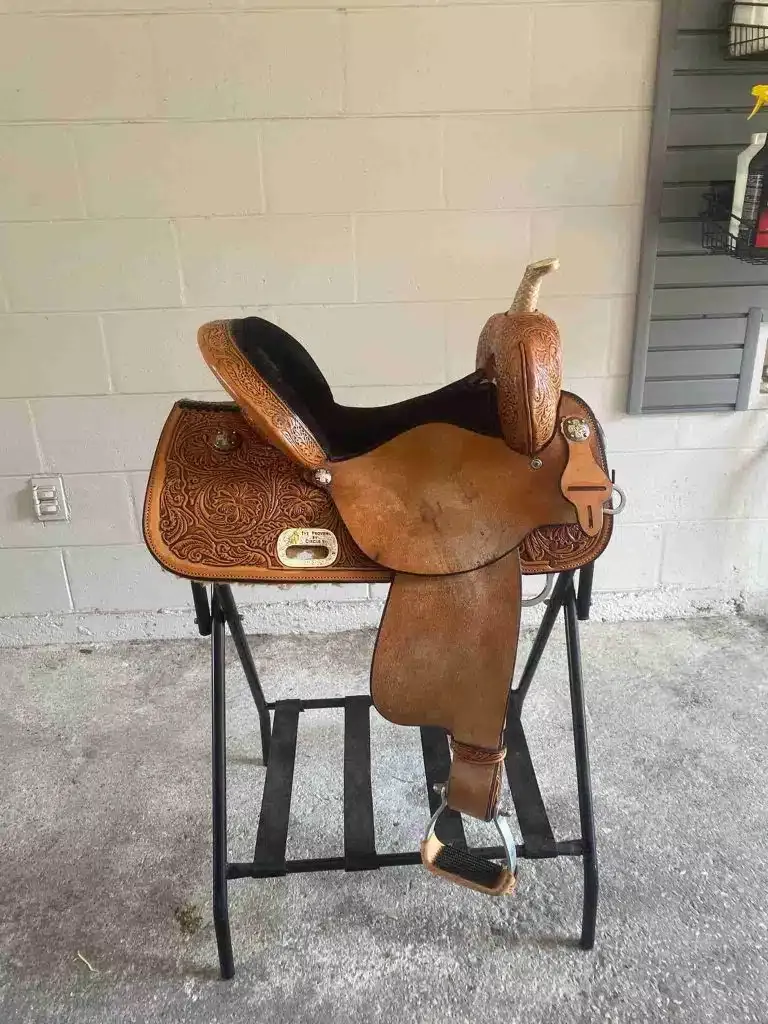 14 inch Circle Y Barrel Saddle