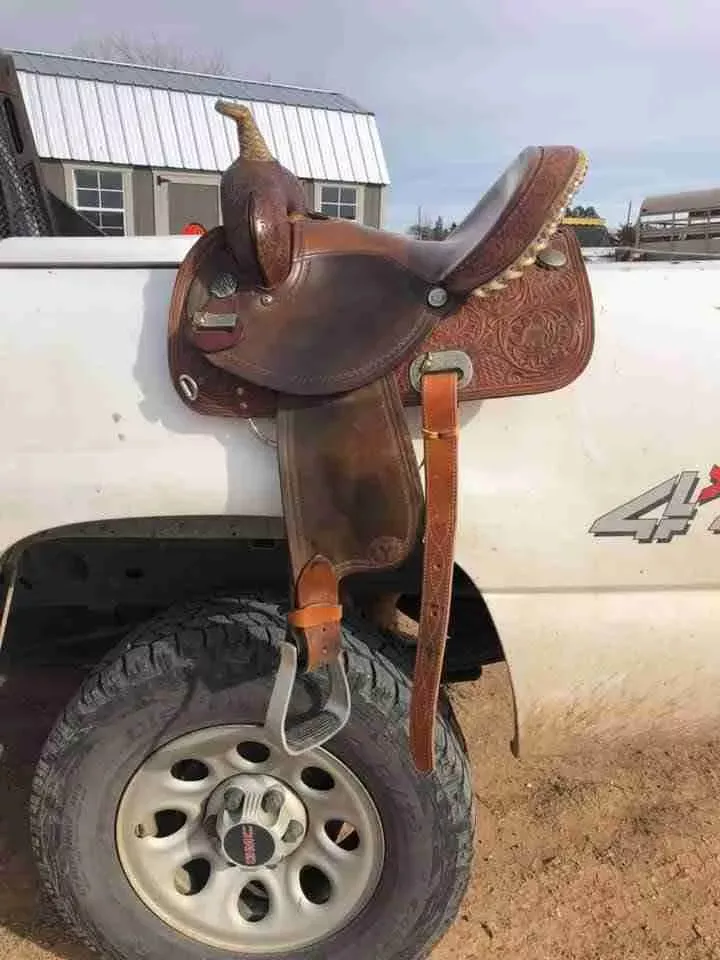 14” The Proven Circle Y barrel saddle