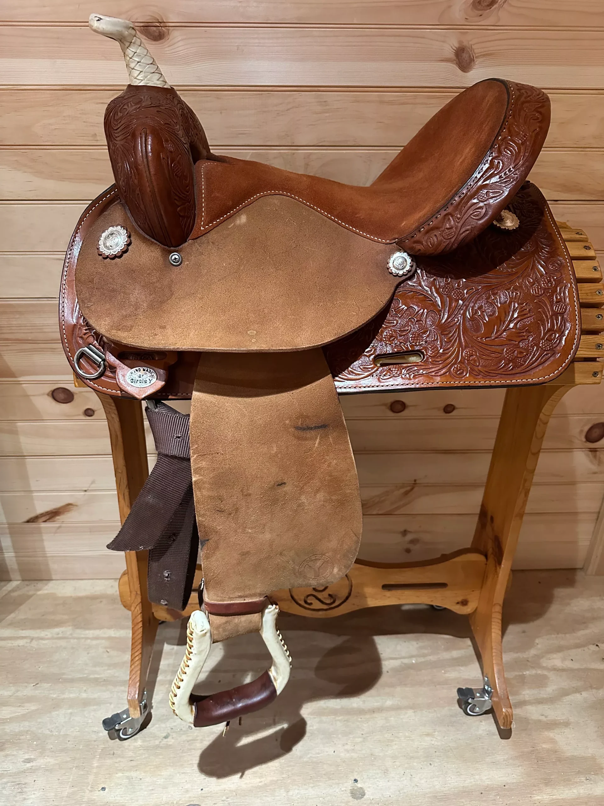 15” Circle Y Proven Barrel Racing Western Saddle Model 3649