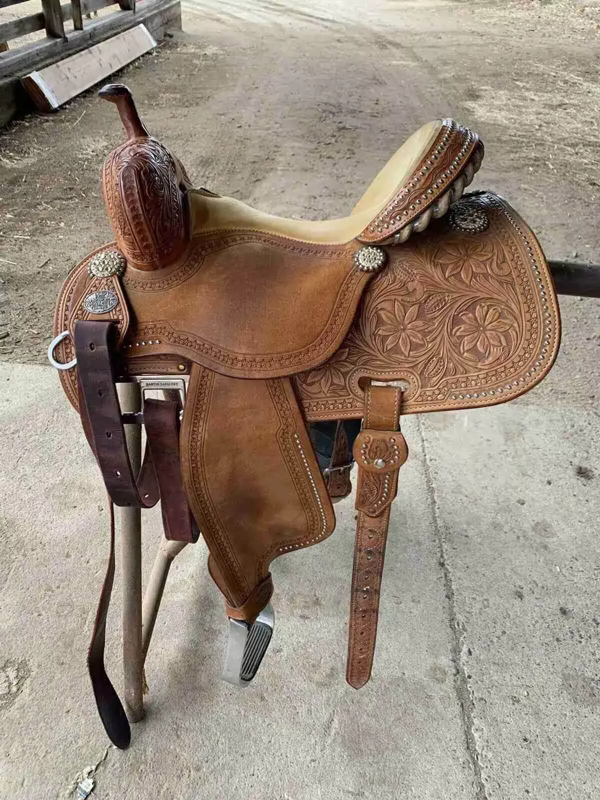 15”Martin Sherry Cervi Crown C Barrel Saddle