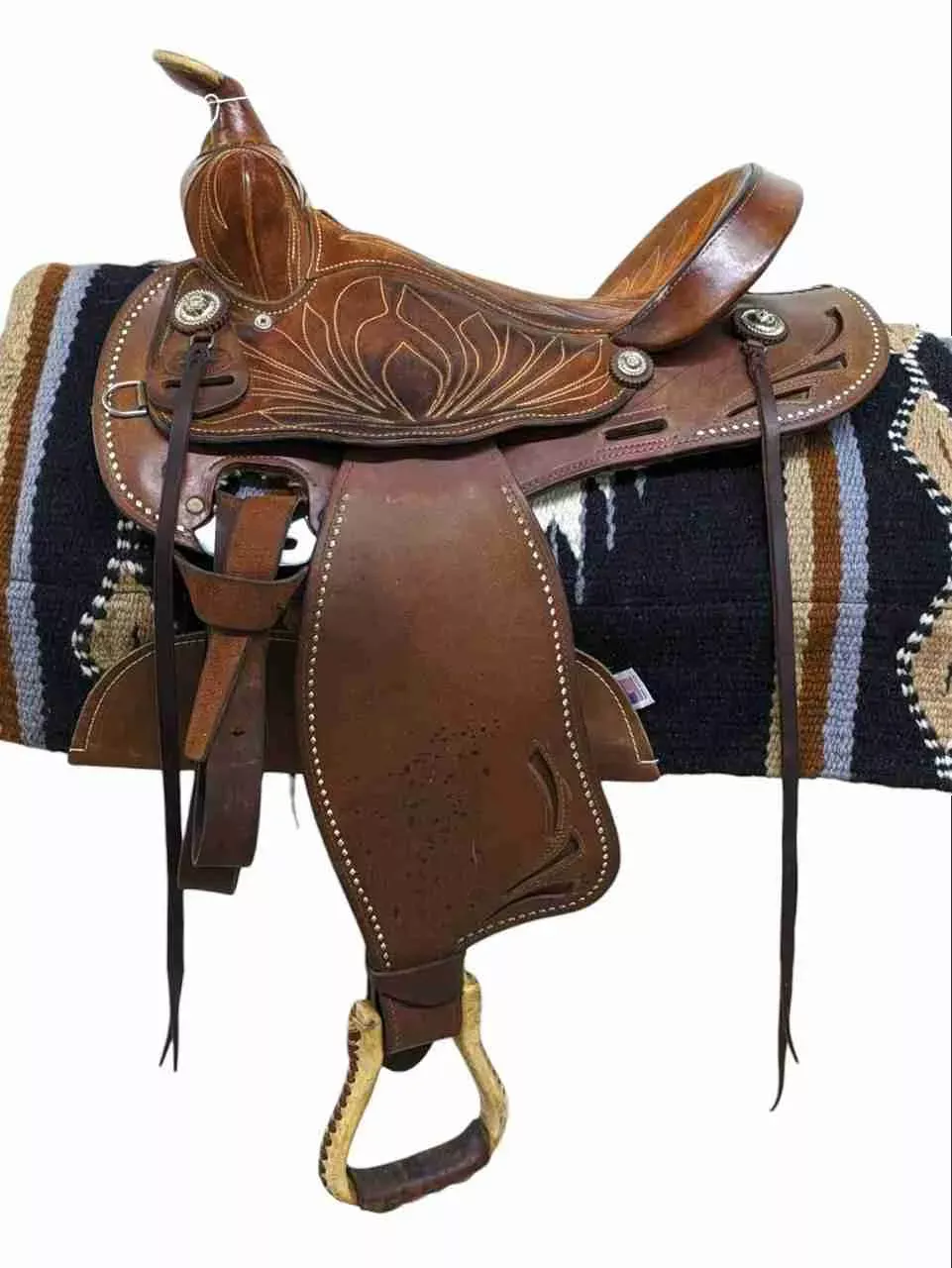 15″ Used Ozark Western Barrel Racing Saddle 744-6167