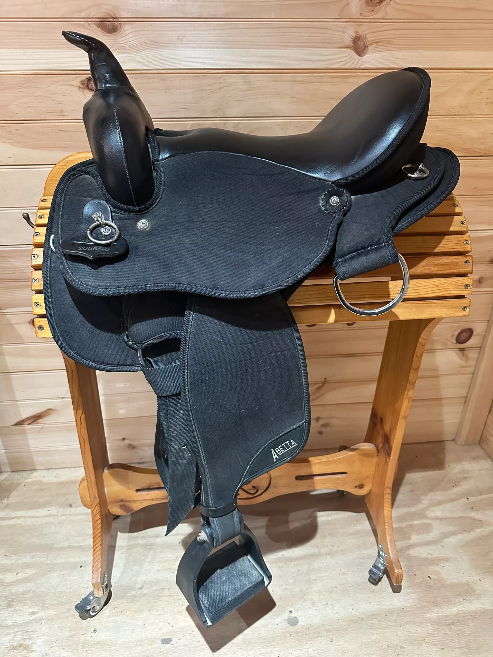 16” Abetta Chisholm Trail Western Saddle Model 20556-6