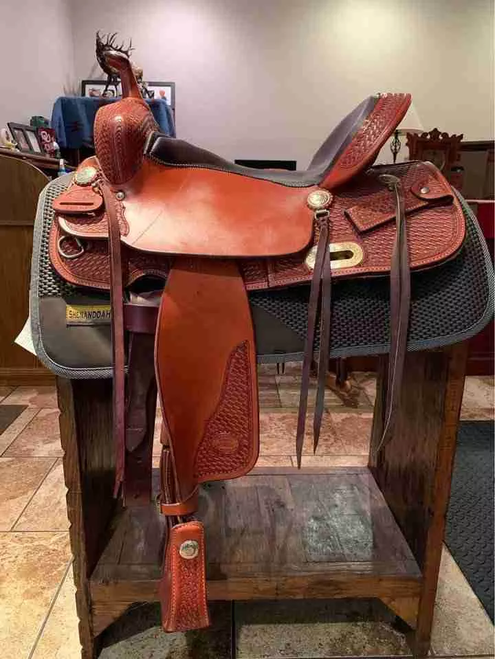16 Billy Cook Saddle for sale