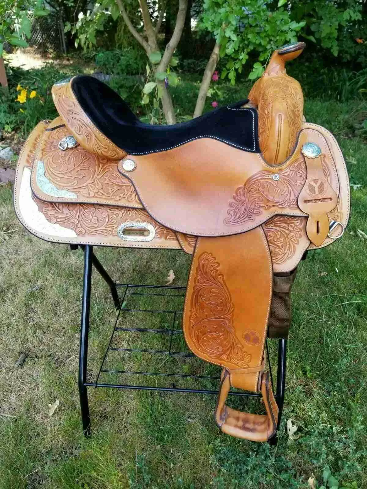 16” Circle Y Western Horse Saddle