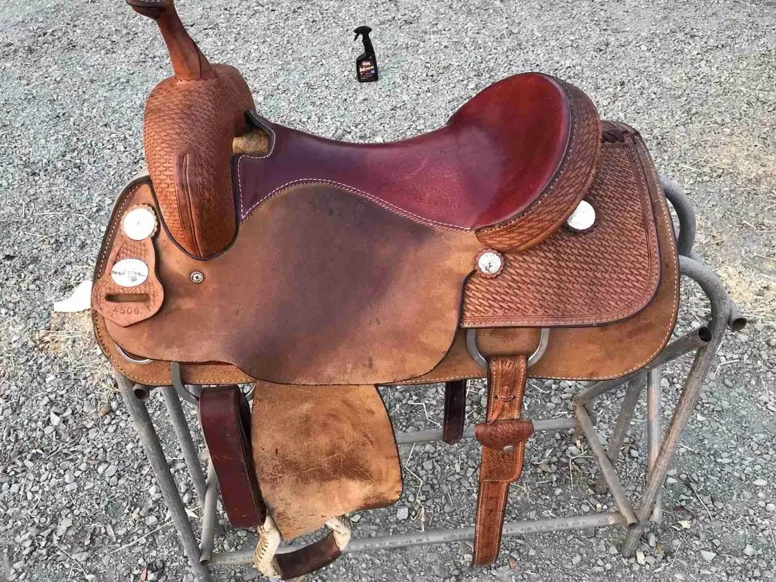 16” CratesCutting Saddle