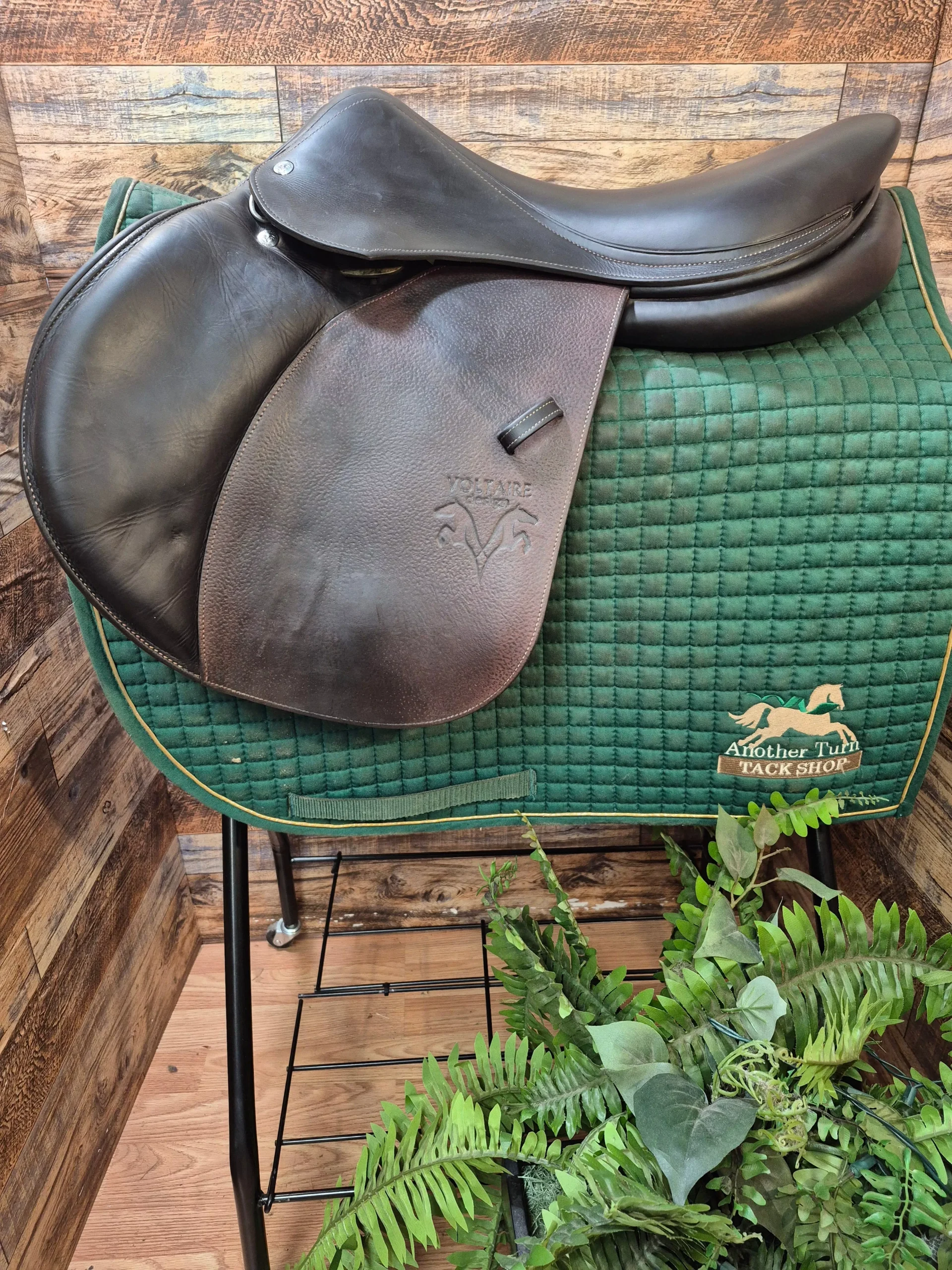 17.5" Voltaire 2018 Palm Beach Saddle