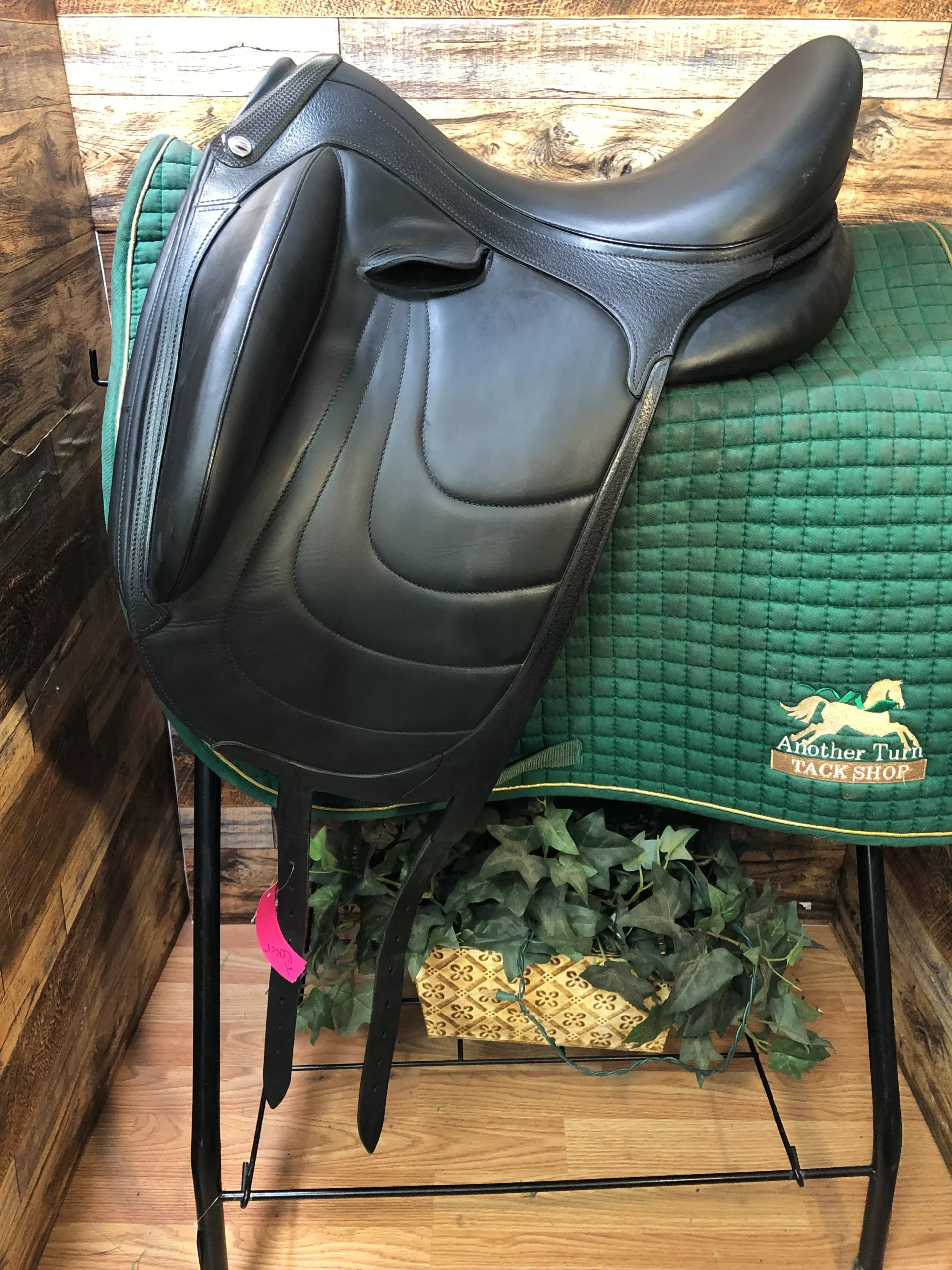 17" Devoucoux Makila Harmonie Dressage saddle
