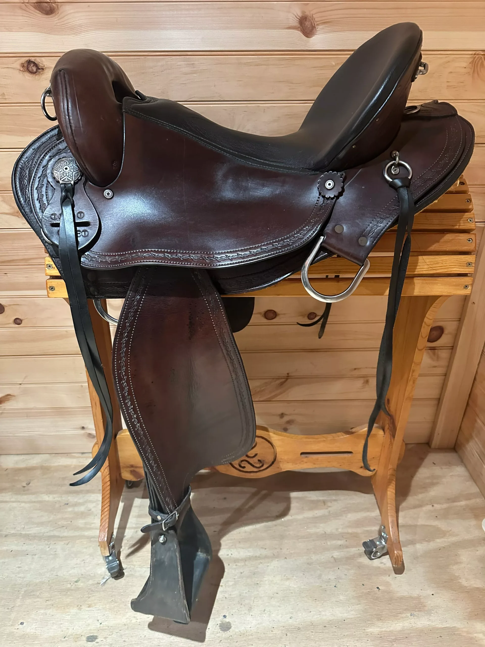 17” Liberty Bell Endurance Trail Saddle