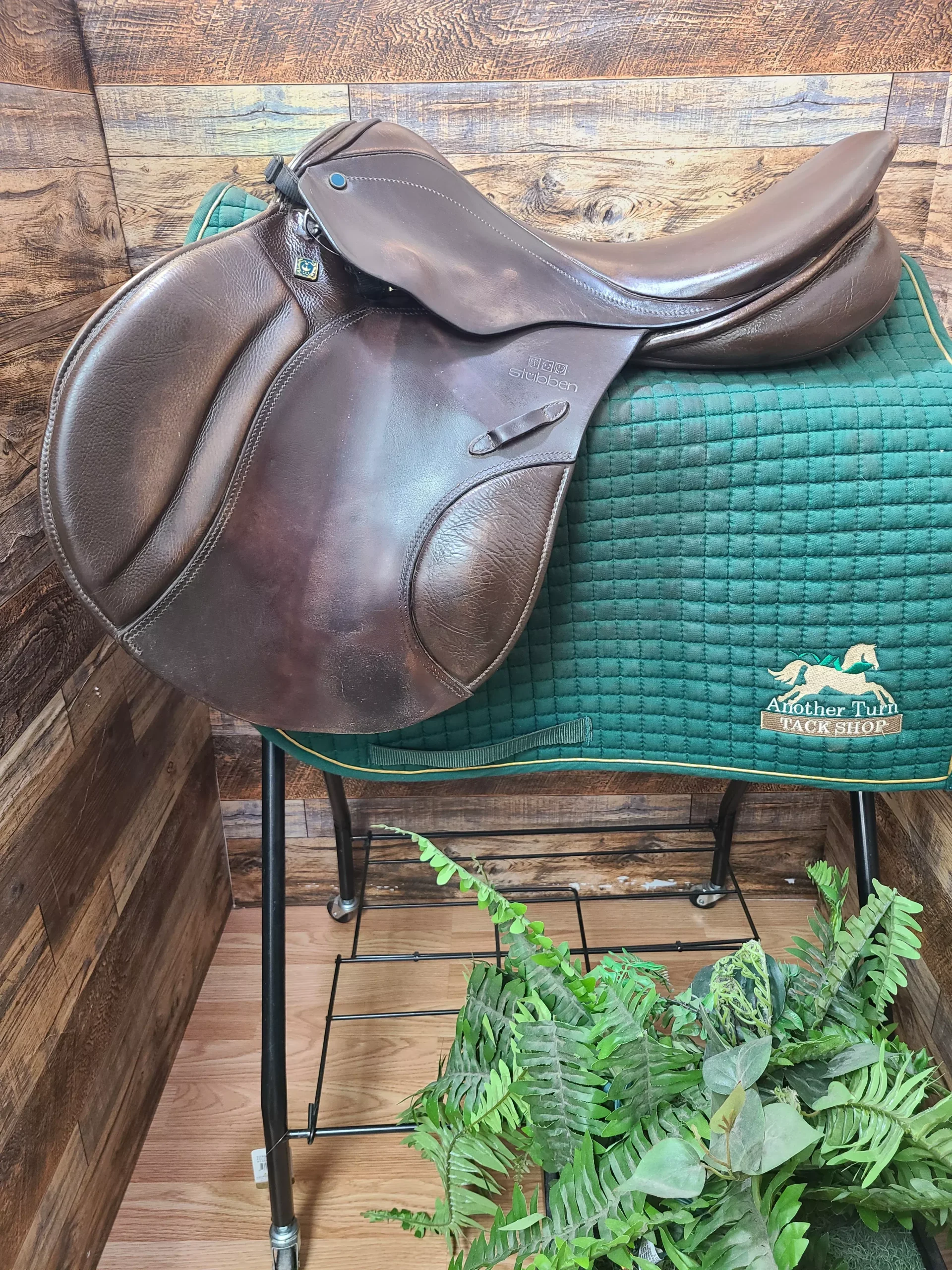 18" Stubben Roxanne 5"/31cm