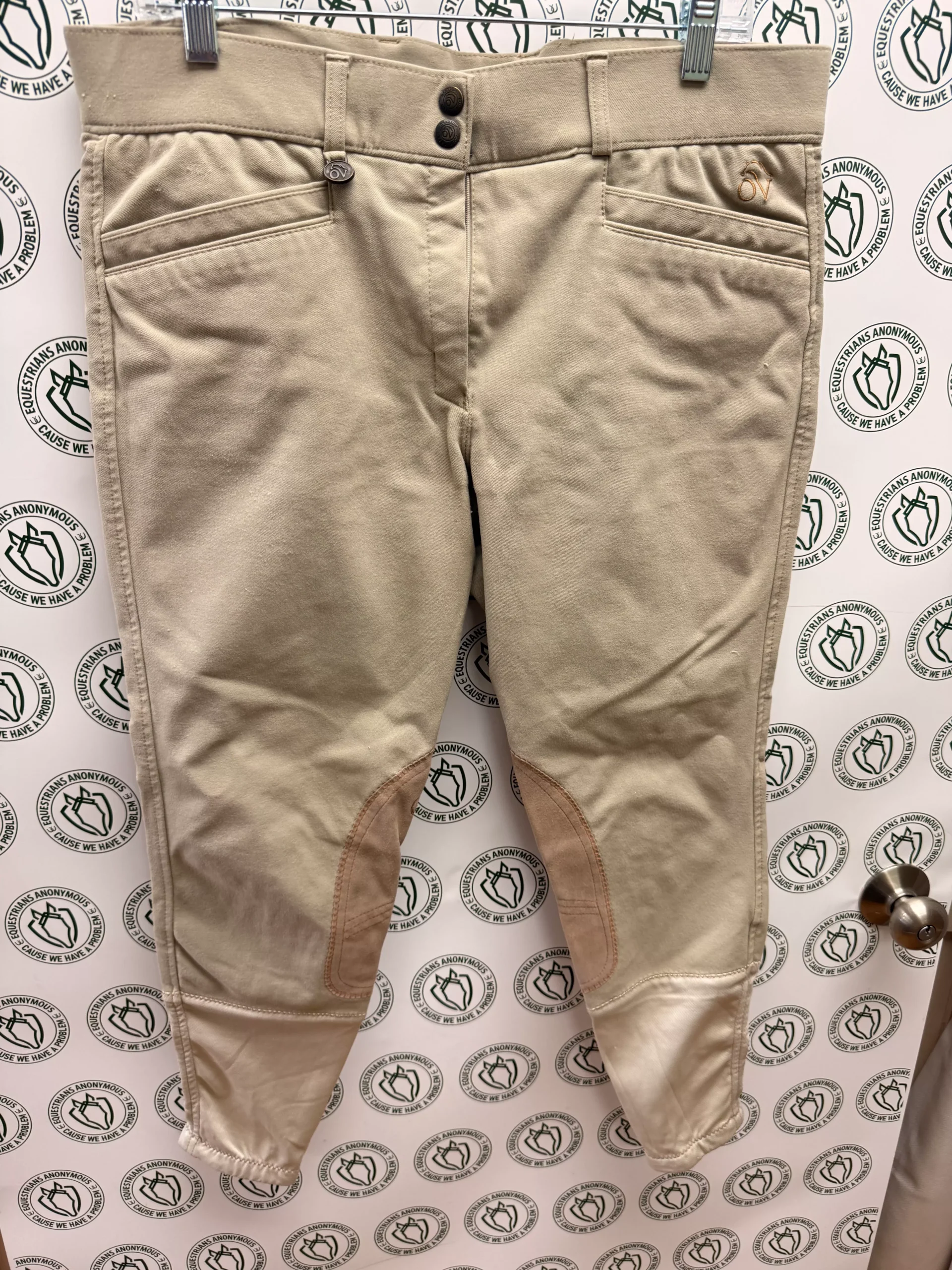 34 Women's Ovation Tan Breech