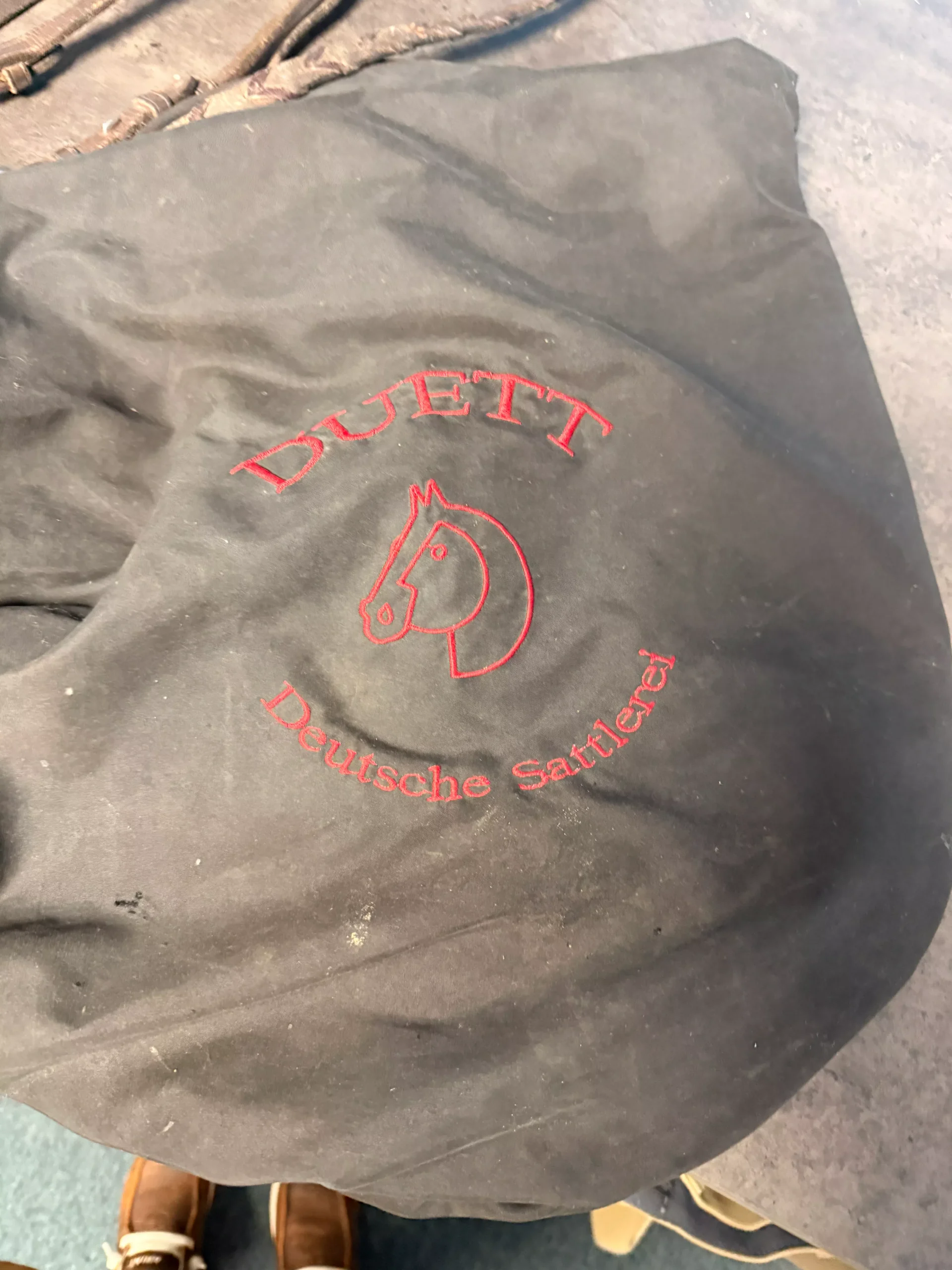 black duett saddle cover