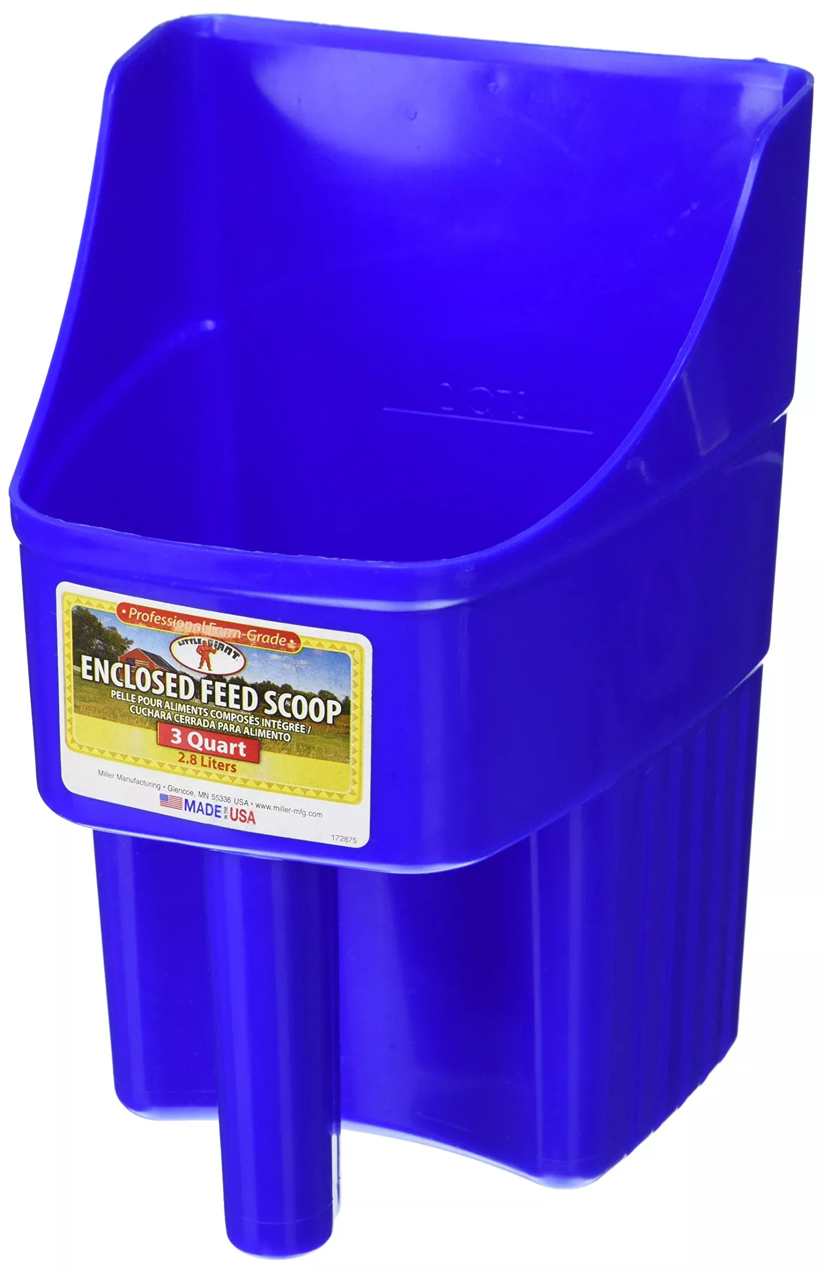 Blue Enclosed Feed Scoop, 3Qt
