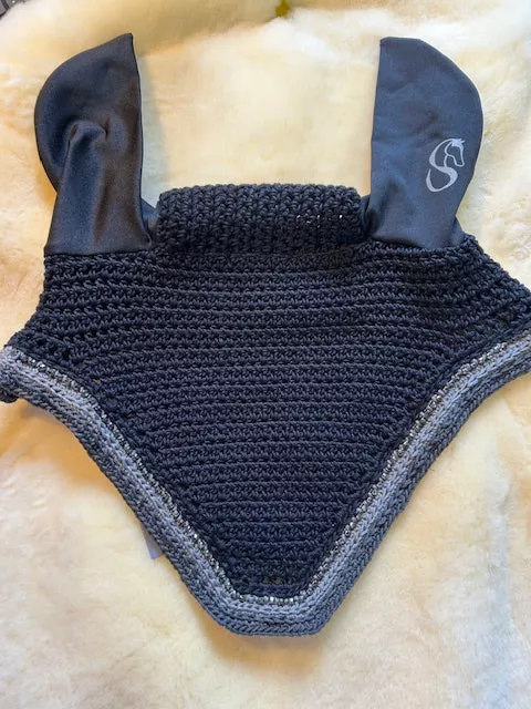 Bonnets By Sandy -Flat Bottom Black/Med Grey/Charcoal Custom - Warmblood Size