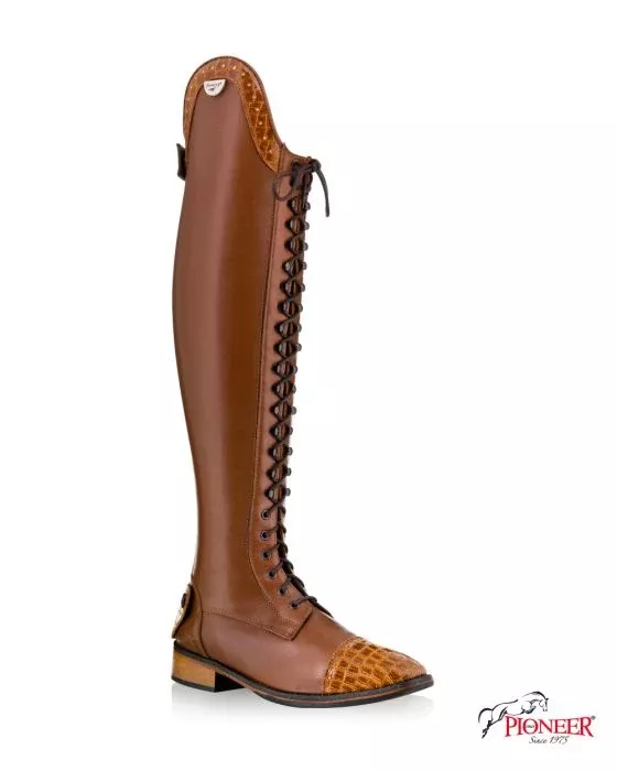 Boots Astrea