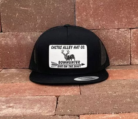 "BOWHUNTER" MESH SNAPBACK CAP