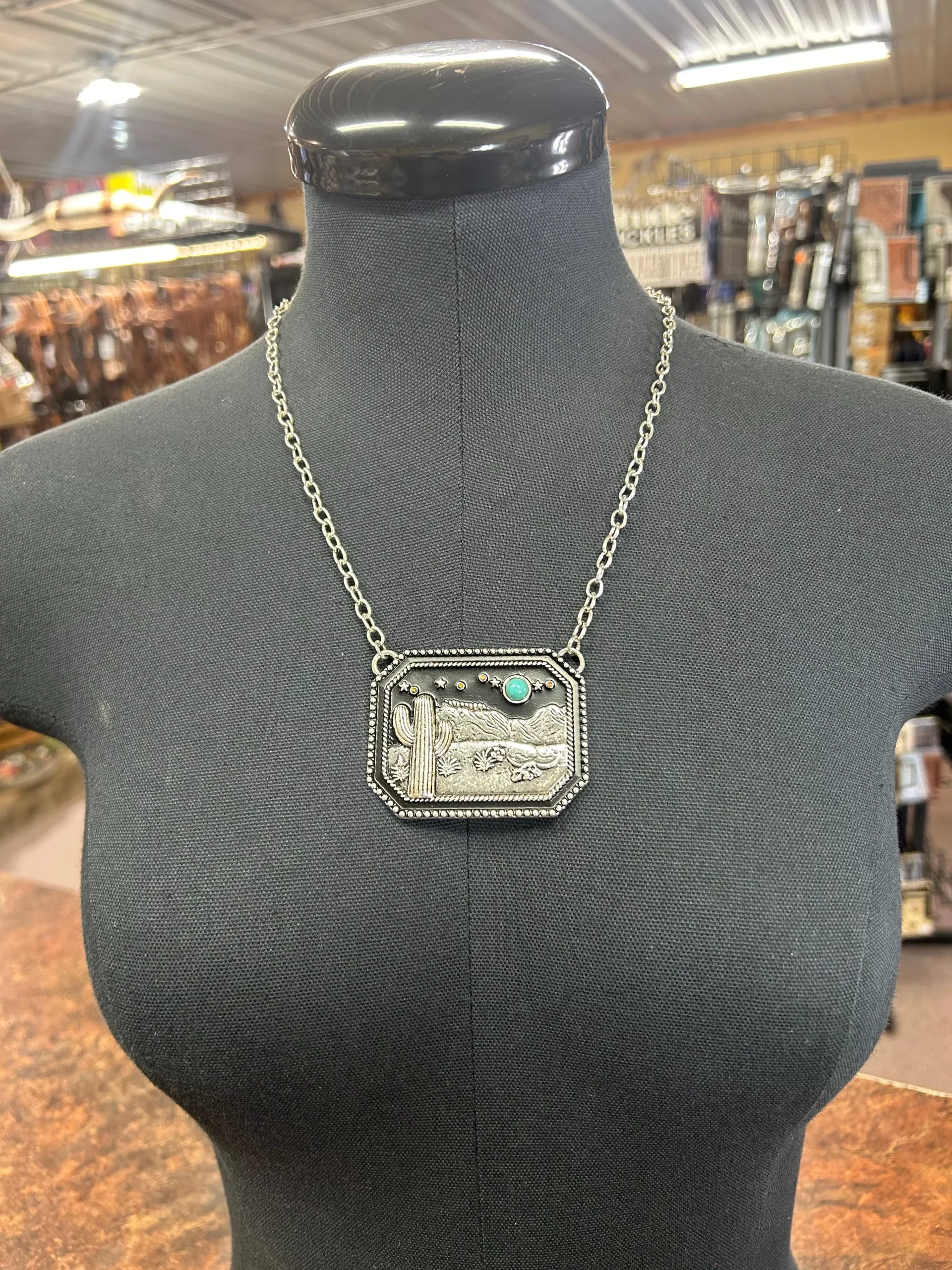 Chain Midnight Desert Western Necklace