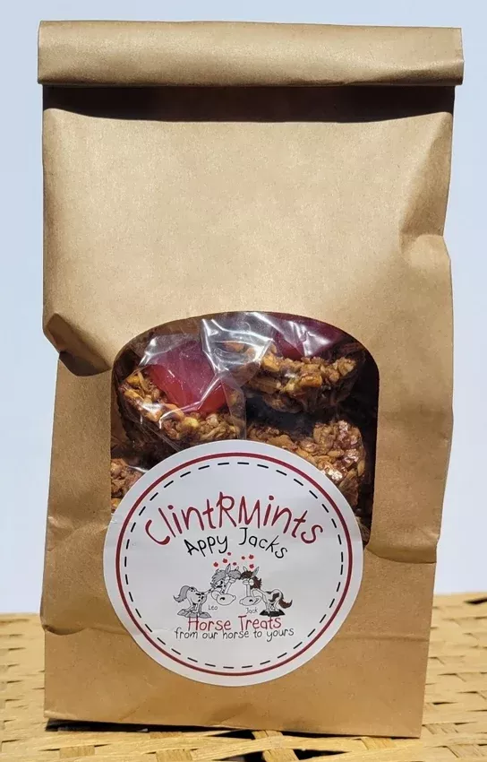ClintRMint Horse Treats Appy Jacks Flavor