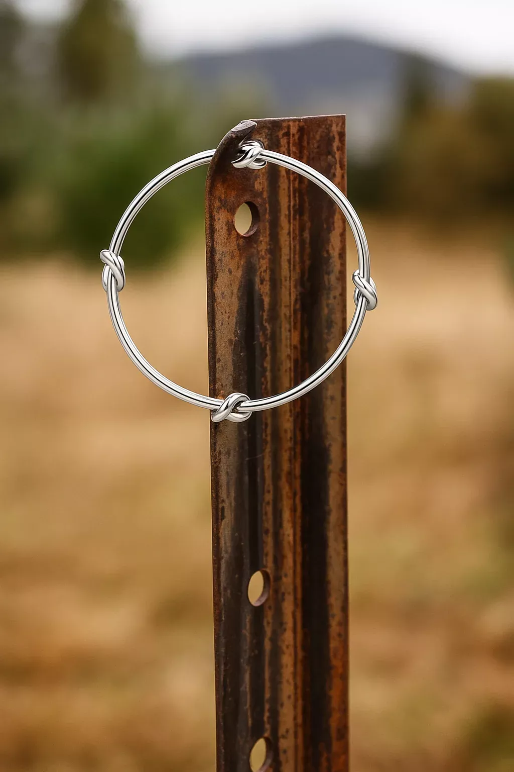 Country Collective Country Knot Bangle