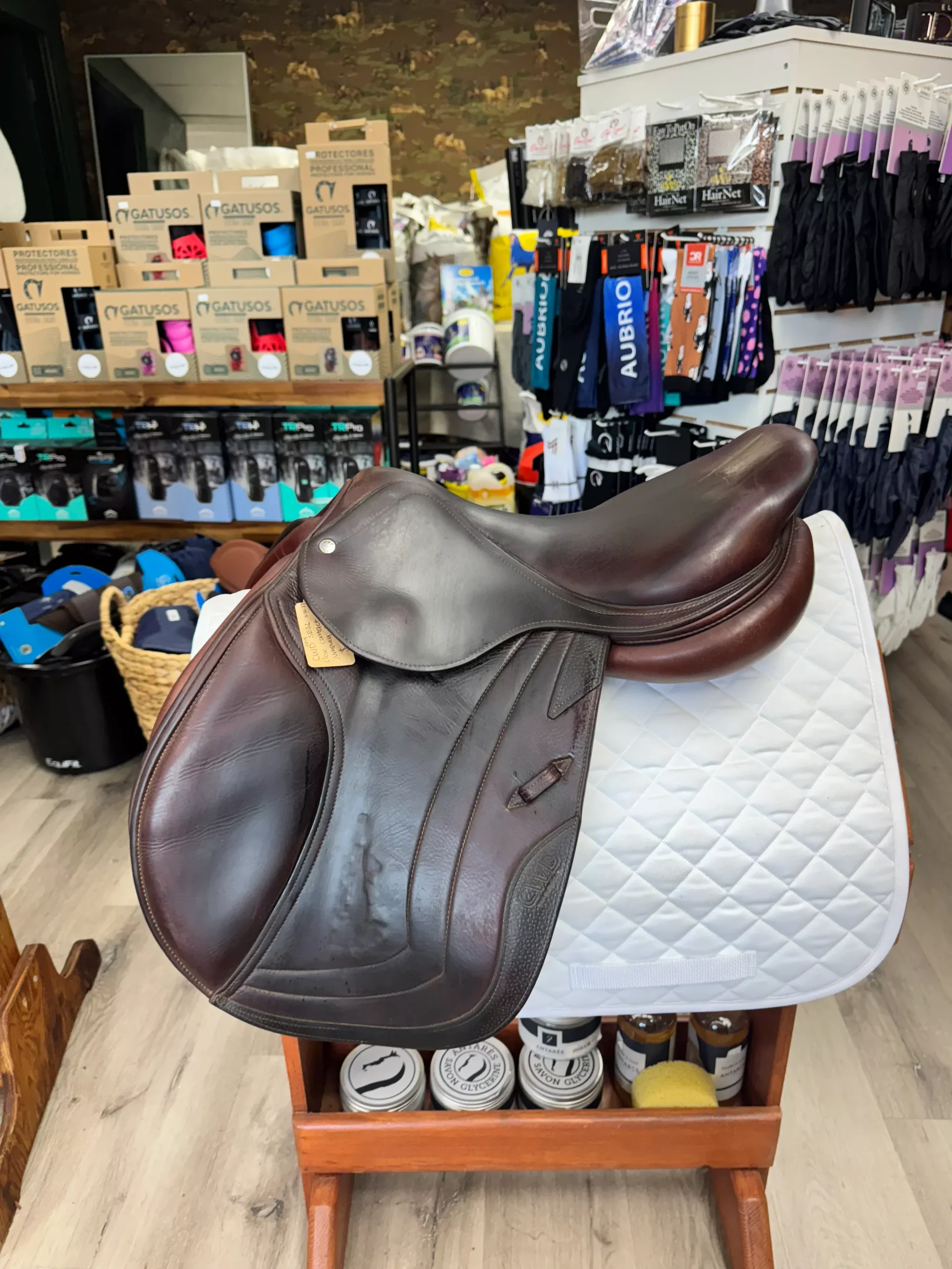 CWD SE02 Close Contact Jumping Saddle Size 17
