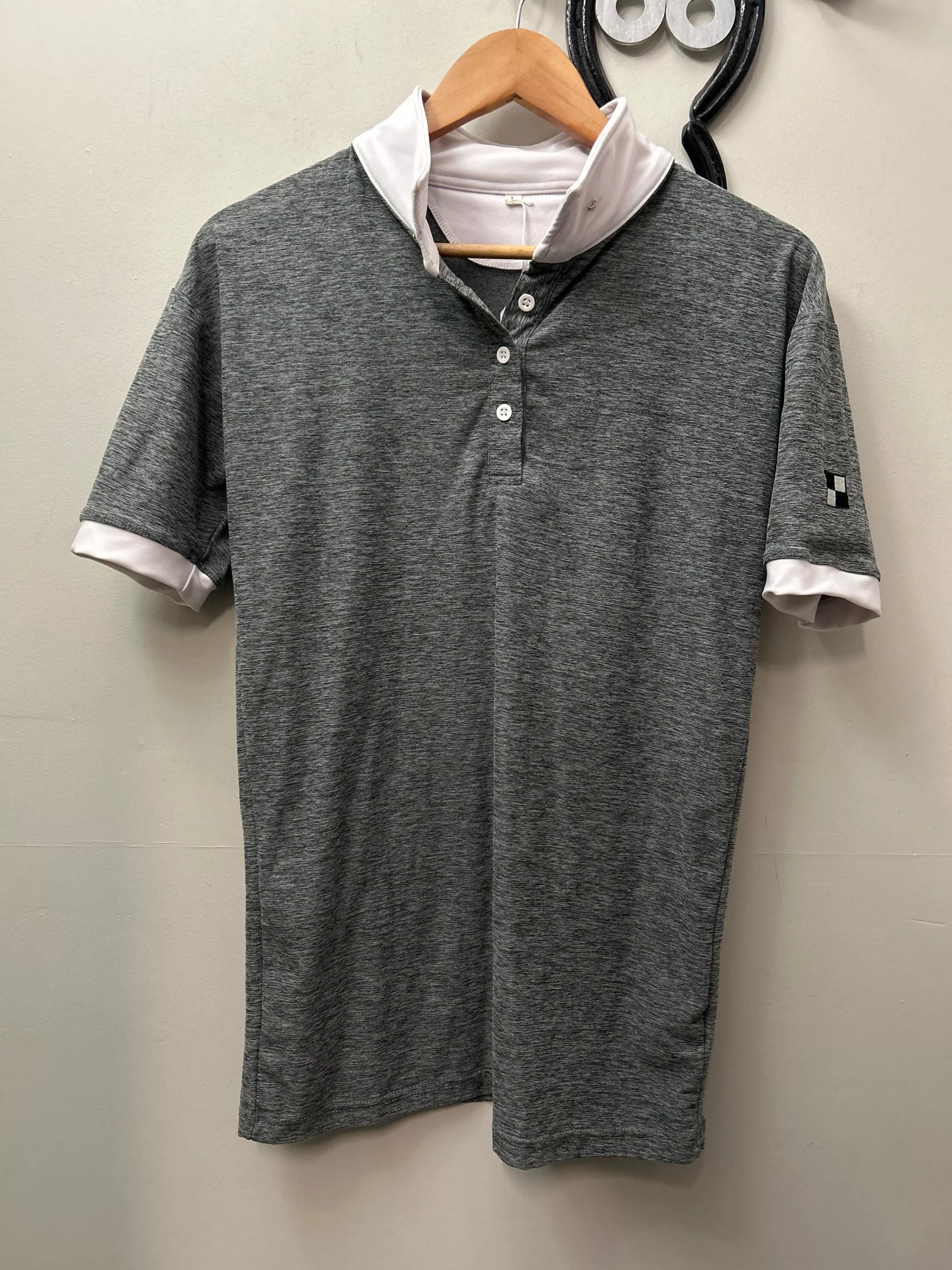 Derby Grey Show Shirt Large