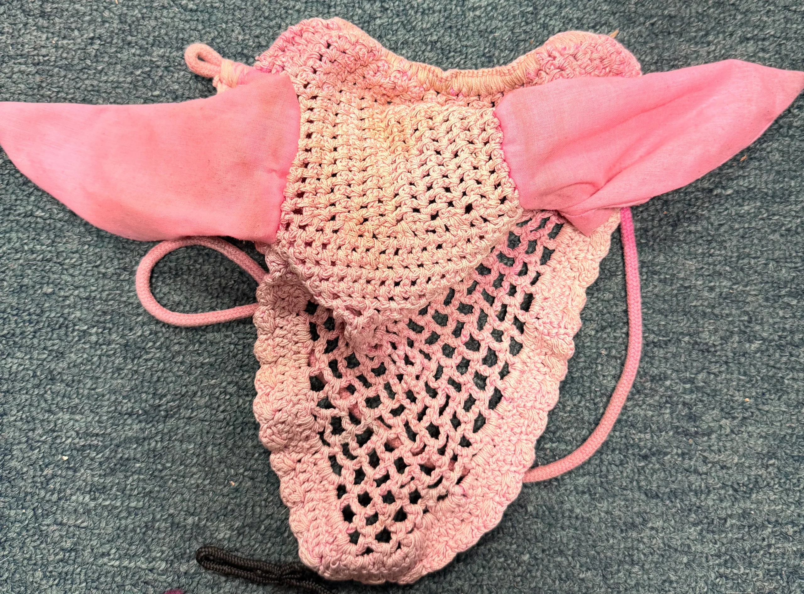 Fly Bonnets assorted