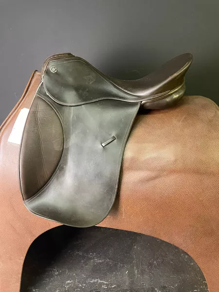 Kieffer Dressage Saddle 17.5