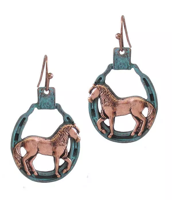 ( M484 )VINTAGE RUSTIC HORSE EARRING