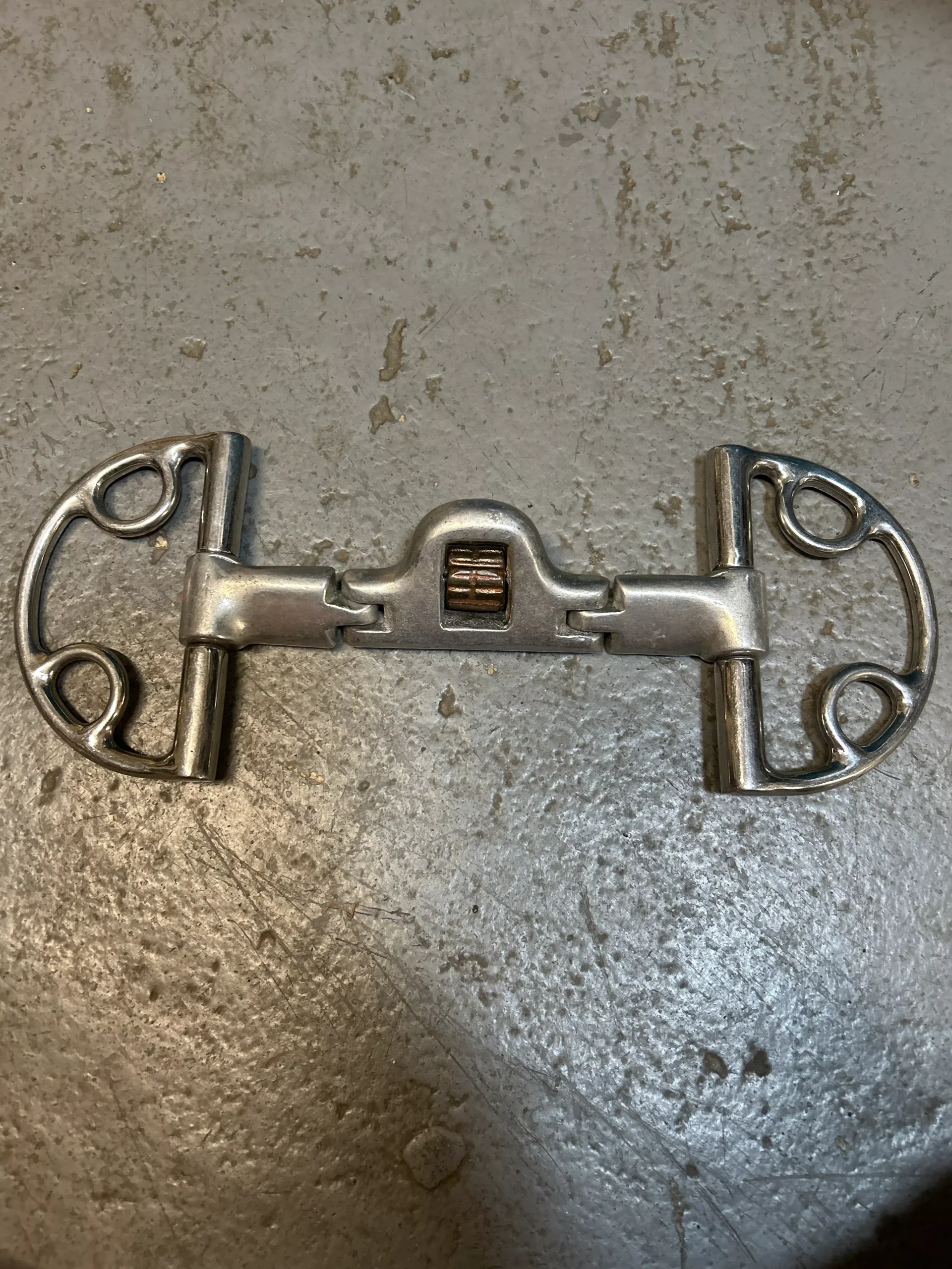 MikMar D-Ring Snaffle with Bridle Loops 5.5"