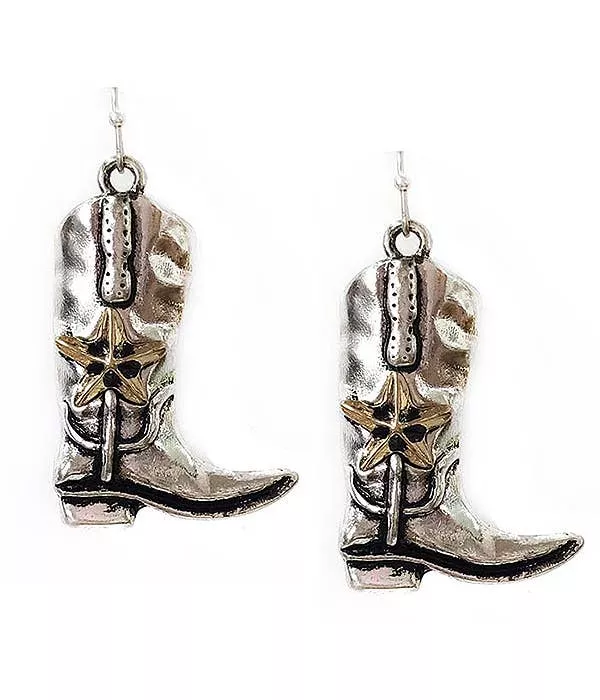 ( MX1298 )WESTERN THEME TEXTURED EARRING - COWBOY BOOT