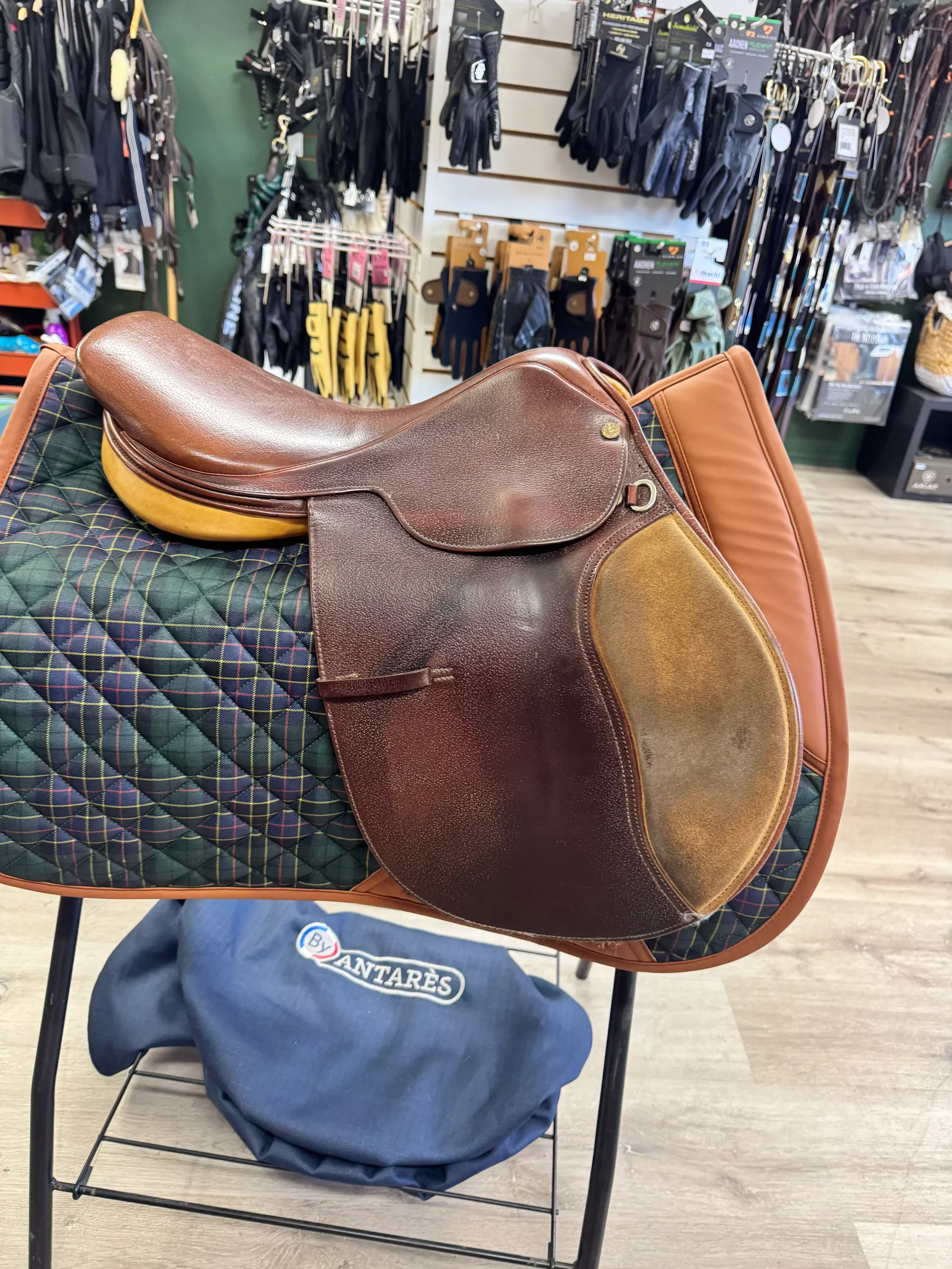 Pessoa Collegiate Jumping Saddle 16 1 2
