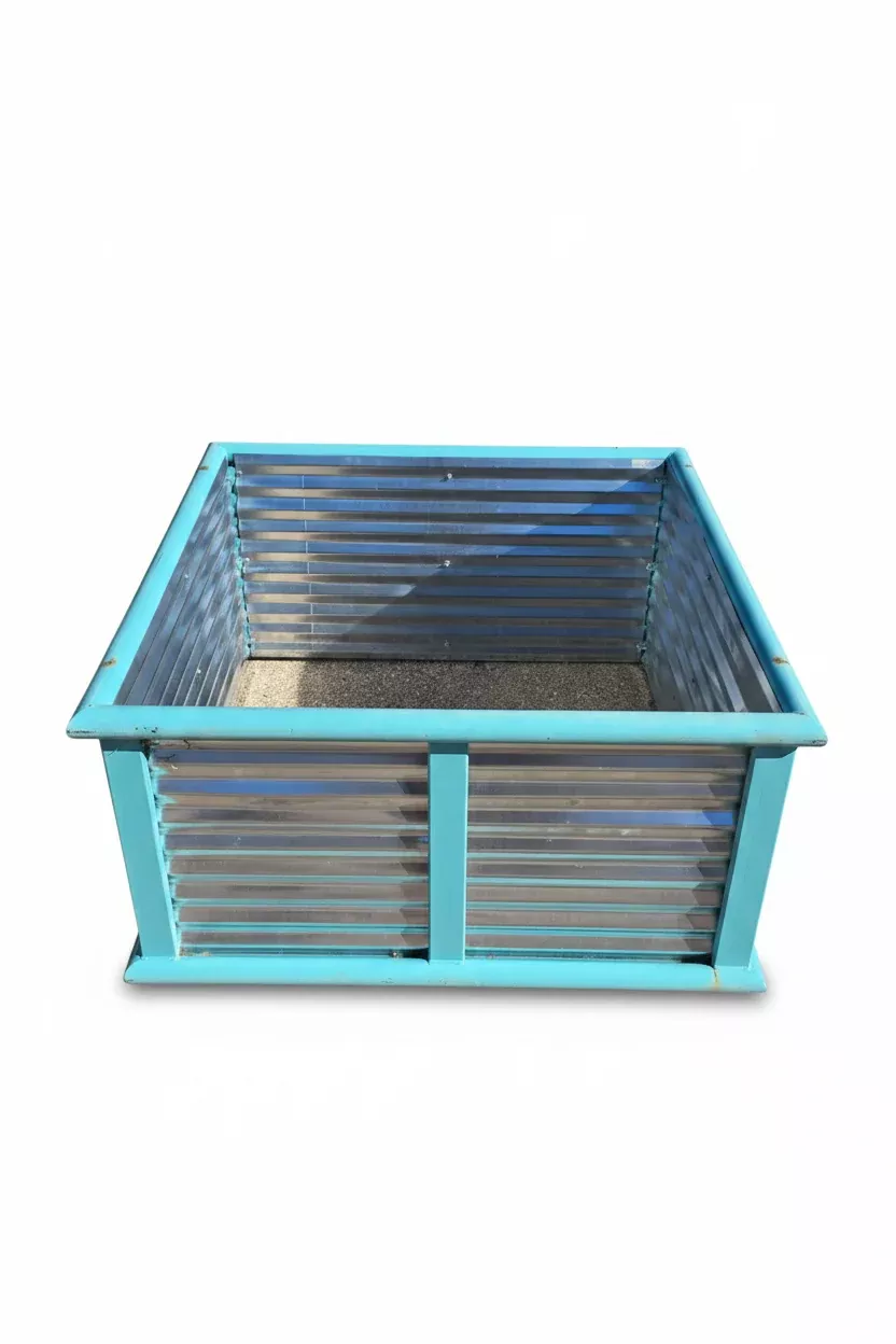 PTI Stock Yard-Planter Box 53inx53inx29in