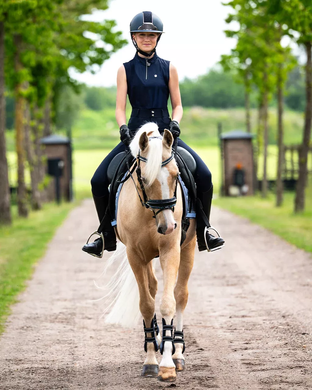 QHP Aubree Junior Full Seat Breeches