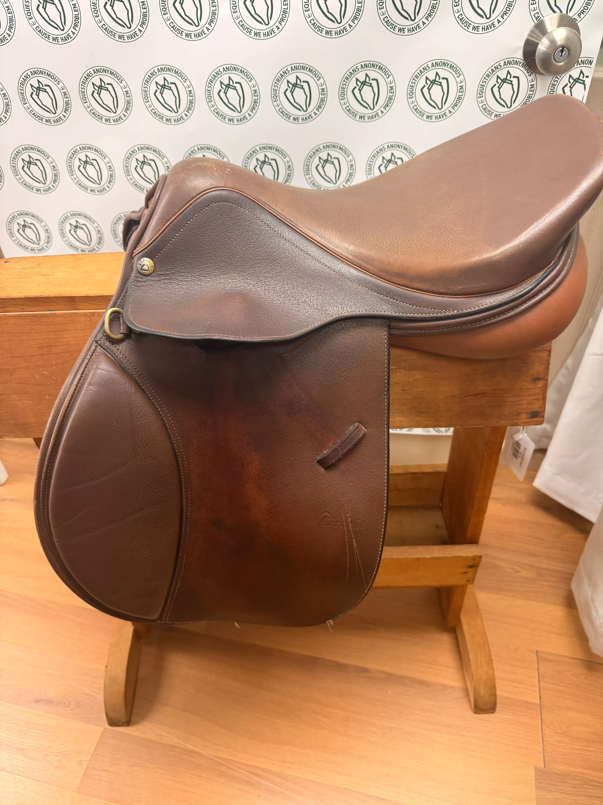 Saddle - English A/P 16.5" Dover Circuit MW gullet