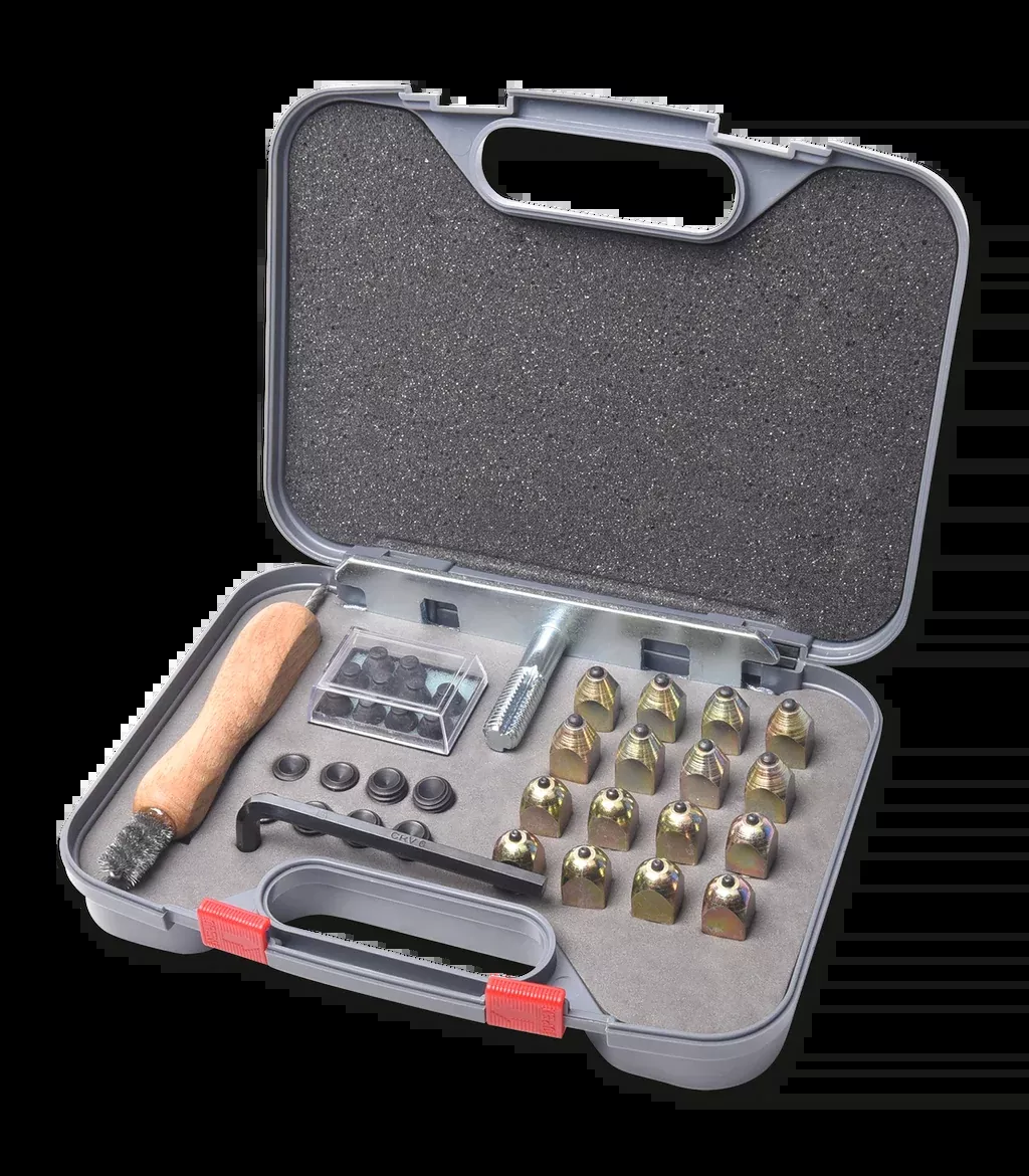 Stud Kit in Plastic Carry Box