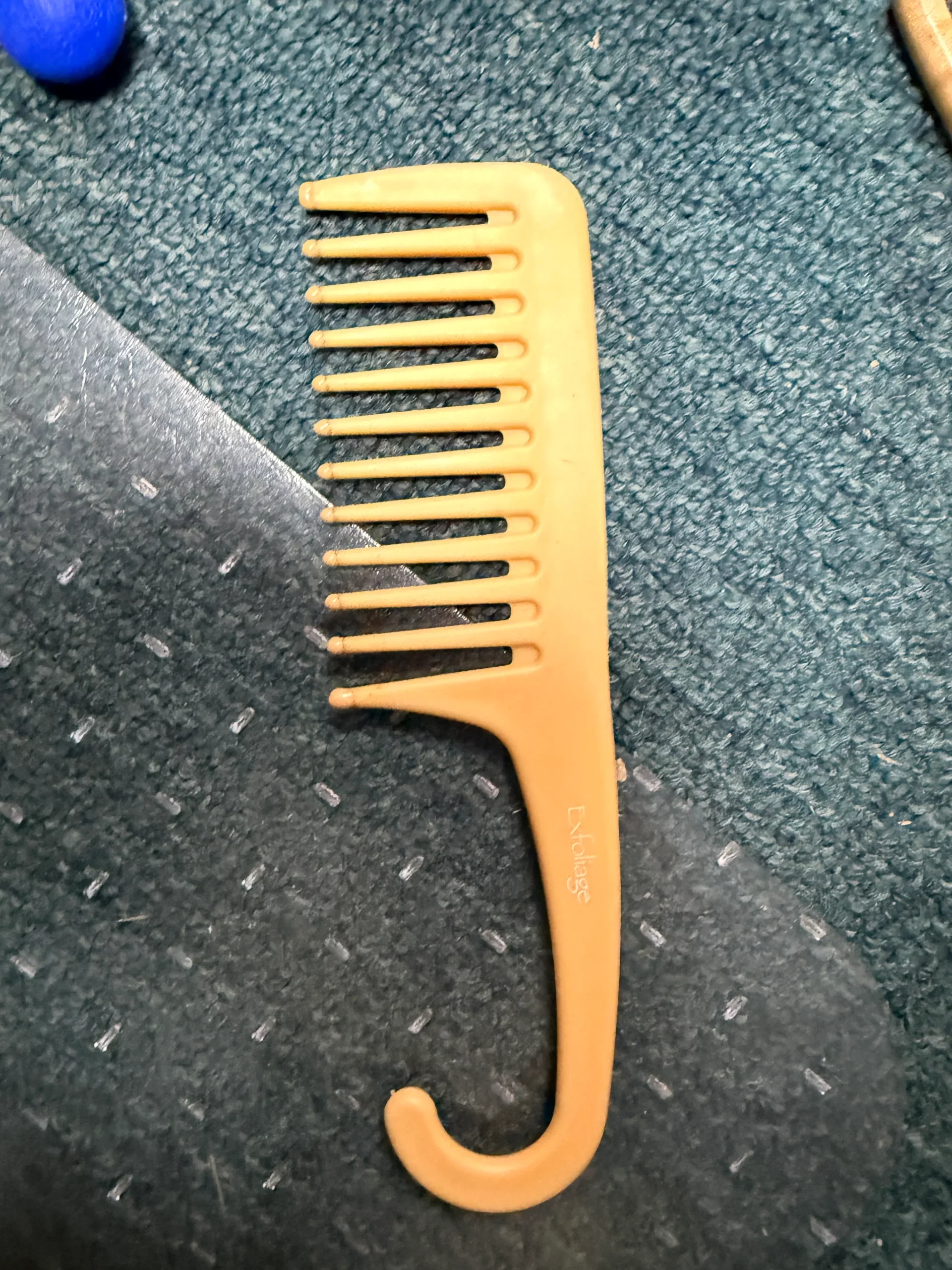 tan grooming tools