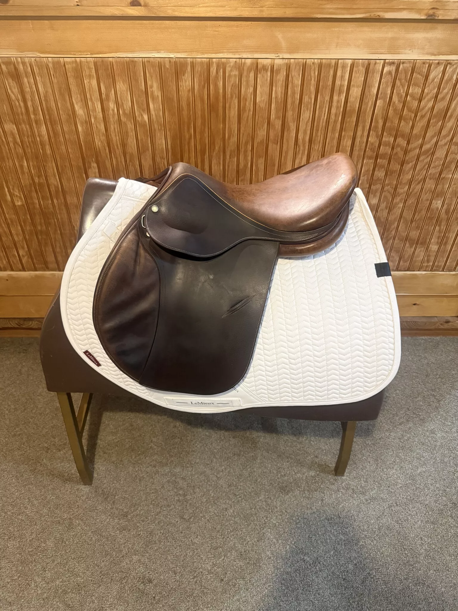 Used Lux Childrec Jump Saddle - 16.5"