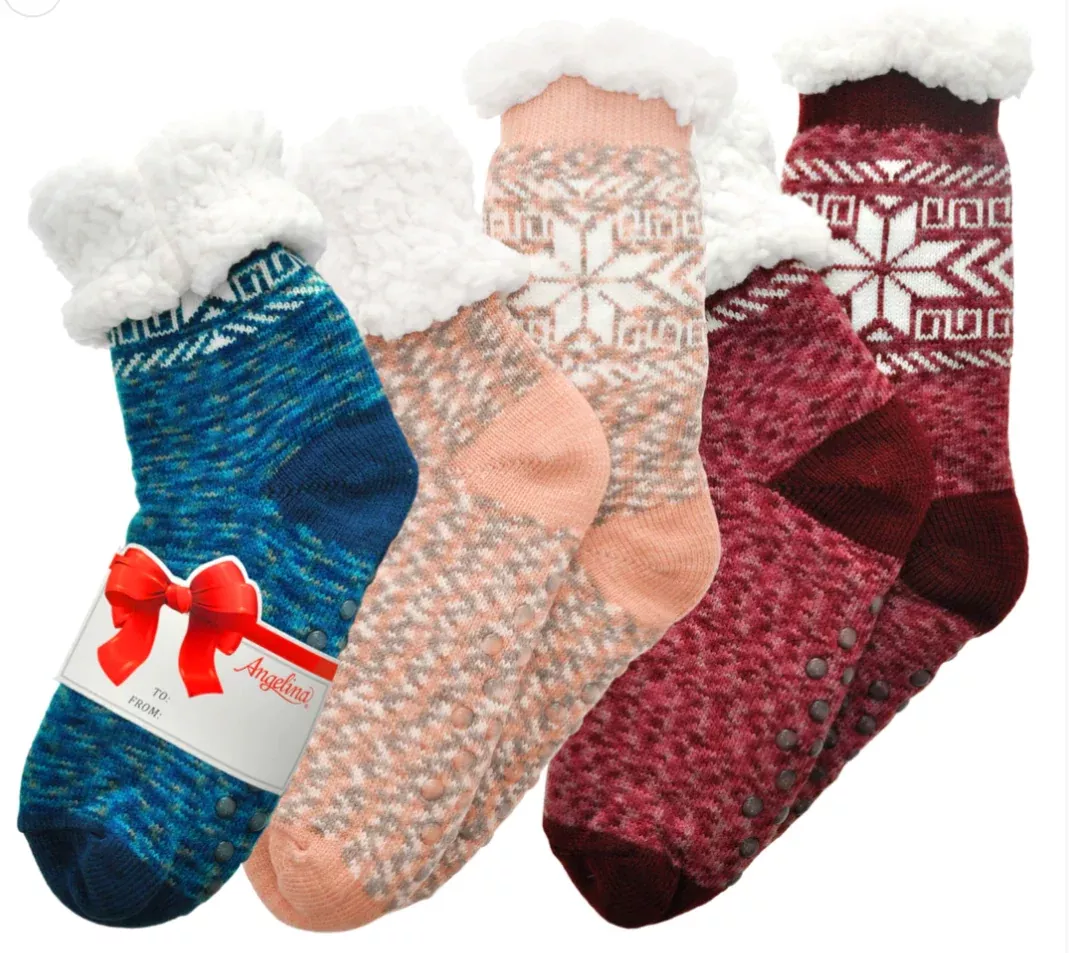 Womens Sherpa Lined Slipper Socks with Snowflakes